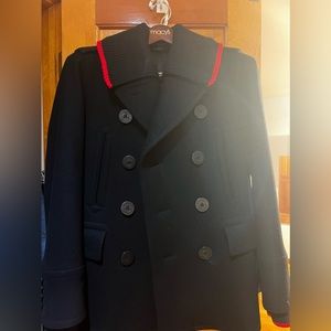 Men’s black Burberry coat with red accents size small